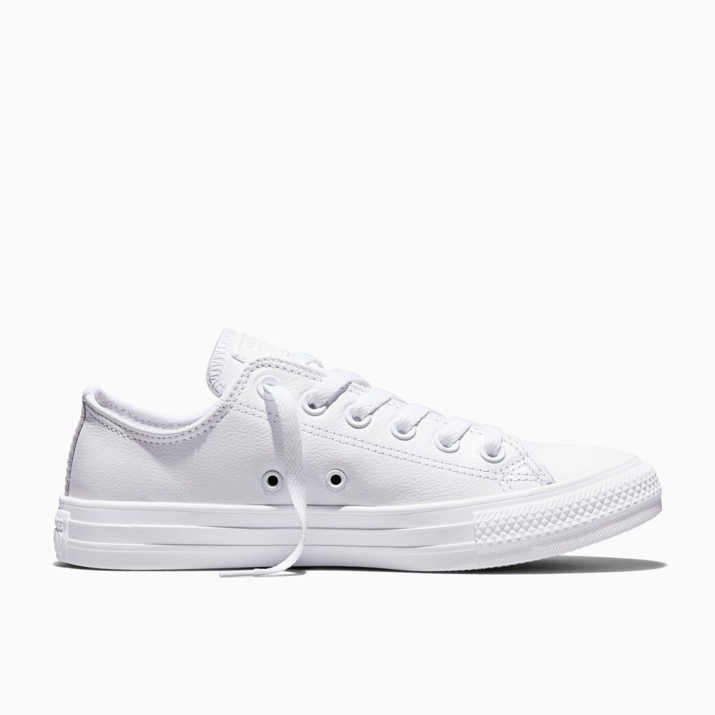 converse-chuck-taylor-all-star 136823C