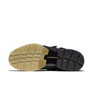 jordan-trunner 909408-032