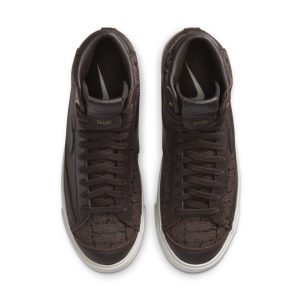 nike-blazer DA4299-200