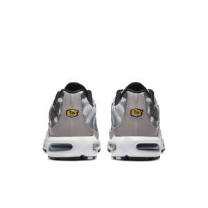 nike-air-max CZ7553-002