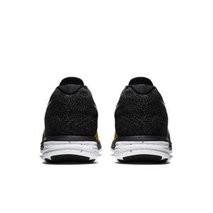 nike-flyknit 698181-003