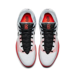 nike-kyrie 705277-100