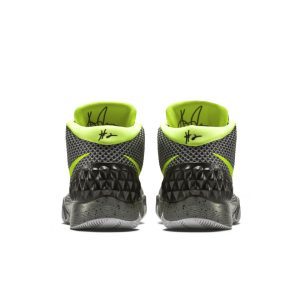 nike-kyrie 705277-270