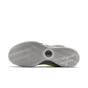 nike-kyrie 705277-270