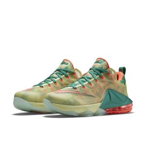 nike-lebron-12 805893-383
