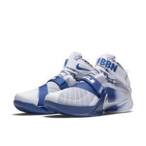 nike-lebron-soldier 749490-104