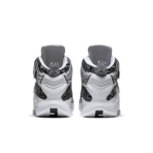 nike-lebron 810803-014