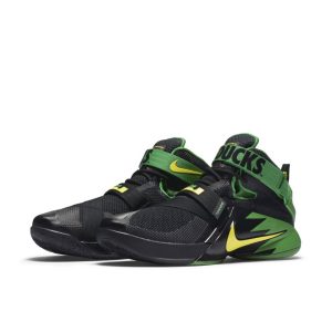nike-lebron-soldier 749490-073