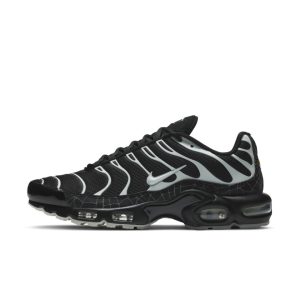 Nike Air Max Plus Zwart (DD4004-001)