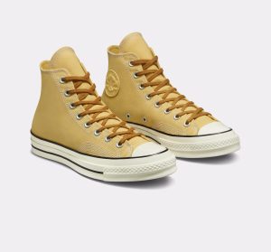 converse-chuck-taylor-all-star A03436C