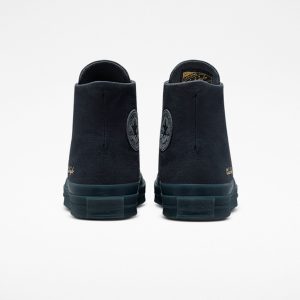 converse-chuck-taylor-all-star A03427C