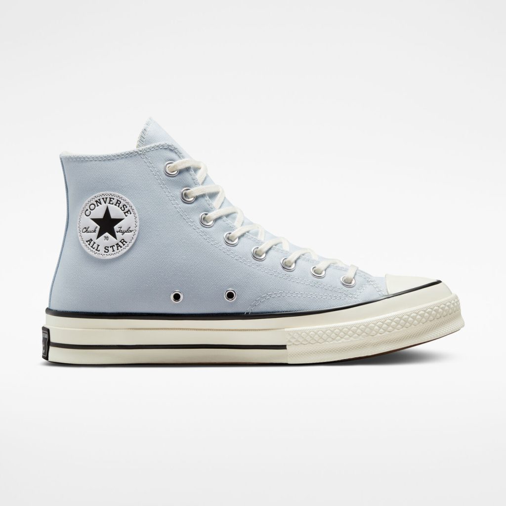 converse-chuck-taylor-all-star A03447C