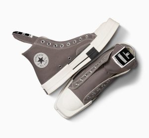 converse-chuck-taylor-all-star A03938C
