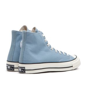 converse-chuck-taylor-all-star A04584C