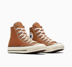converse-chuck-taylor-all-star A04588C