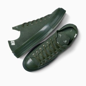 converse-chuck-taylor-all-star A06688C