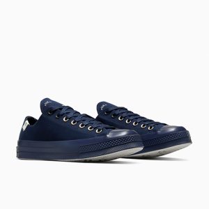 converse-chuck-taylor-all-star A06689C