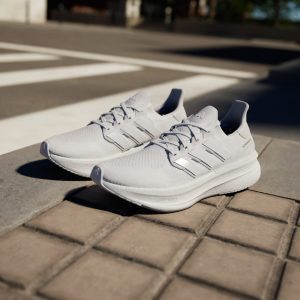 adidas-ultraboost ID8813