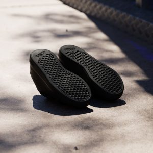 adidas-advantage IE9018
