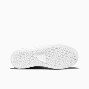 converse-chuck-taylor-all-star A12975C
