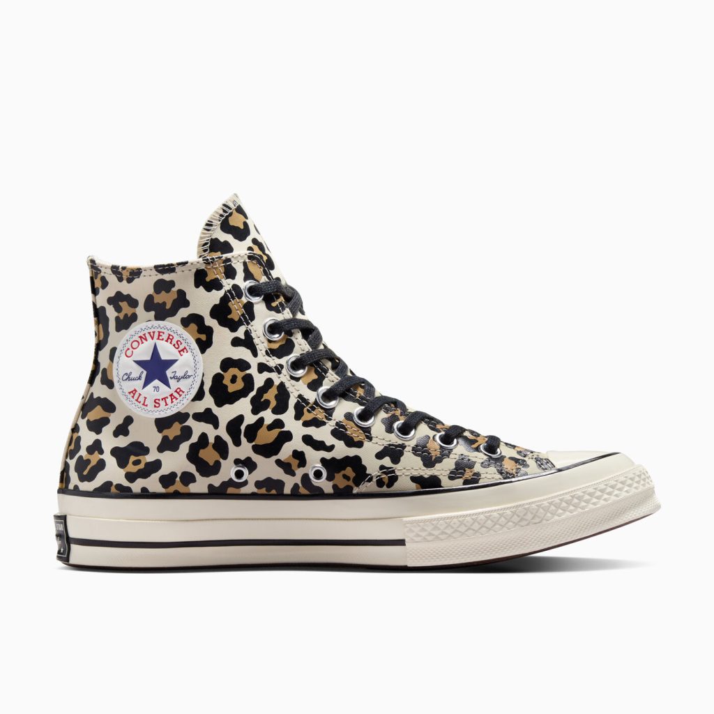 converse-chuck-taylor-all-star A13436C
