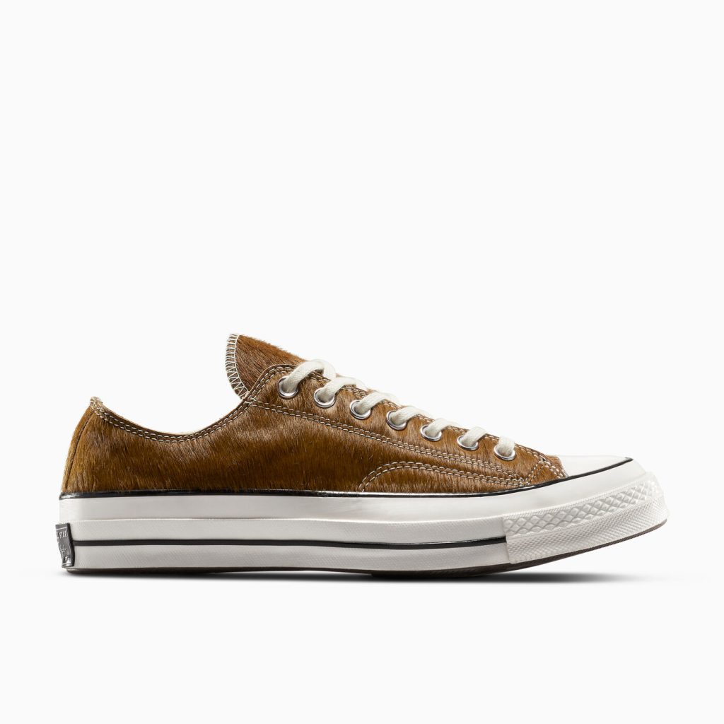 converse-chuck-taylor-all-star A13837C