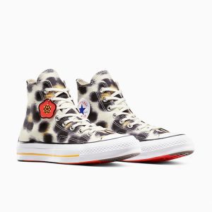 converse-chuck-taylor-all-star A14788C