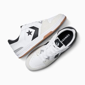 converse-sneaker A15041C