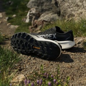 adidas-terrex KJ8870