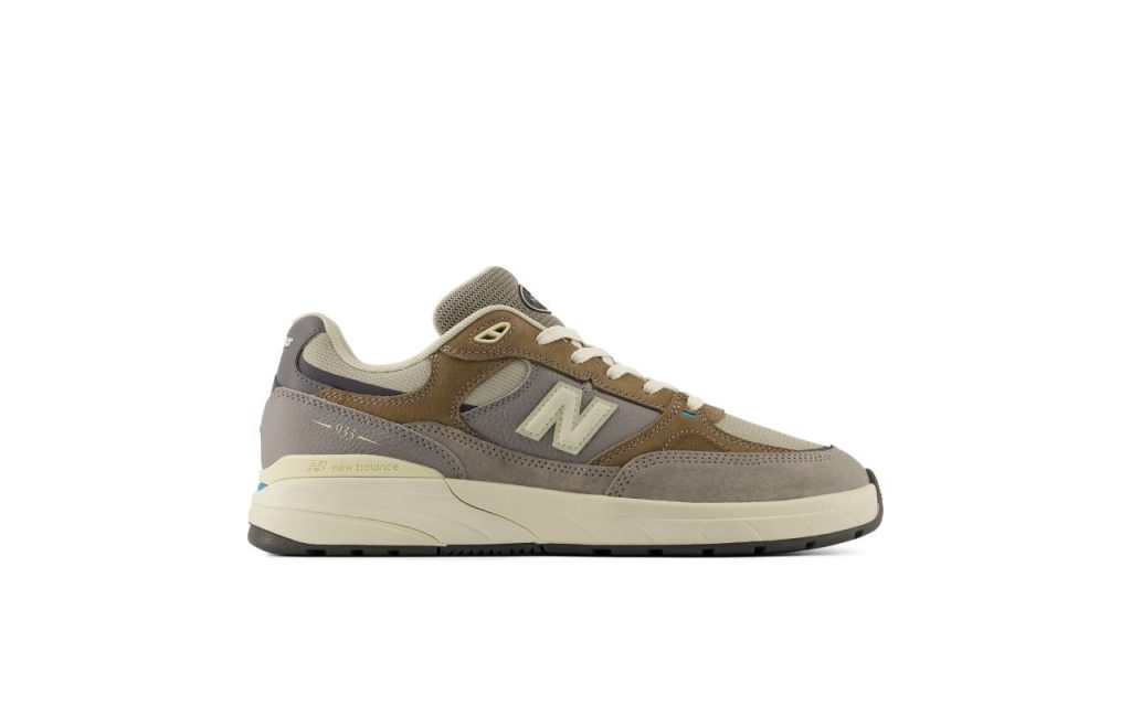 new-balance-numeric UN933GRY