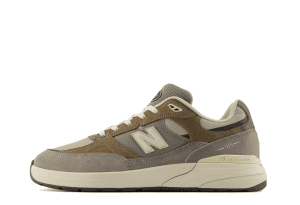 new-balance-numeric UN933GRY