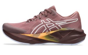 asics-novablast 1012B911-600