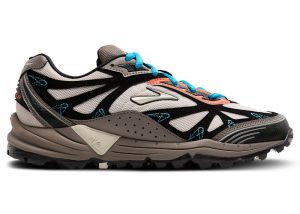 brooks-cascadia-1 110502-1D-075