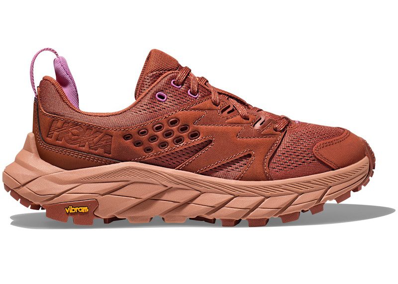 hoka-one-one-anacapa 1127921-BCCRK