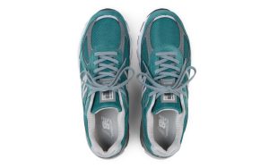 new-balance-990 U990OV4