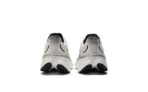 new-balance-fresh-foam-x-more MMORCW4