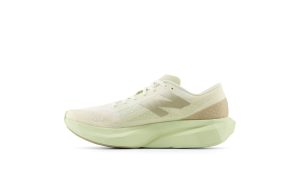 new-balance-fuelcell-rebel MFCXLD4