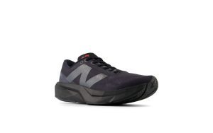new-balance-fuelcell-rebel MFCXLB4