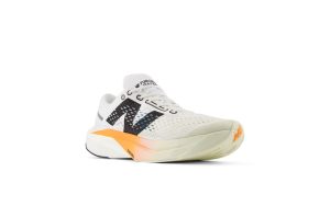 new-balance-fuelcell MFCRRCH2