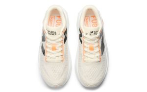 new-balance-fuelcell-supercomp WRCXCA4