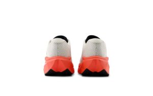 new-balance-fuelcell-supercomp MRCXY4