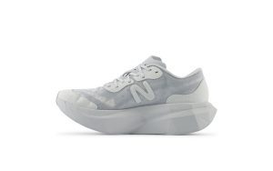 new-balance-fuelcell-supercomp-elite-v4 WRCELVD4