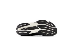 new-balance-fuelcell-supercomp-elite-v4 MRCELDV4