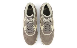 new-balance-numeric UN770GRY