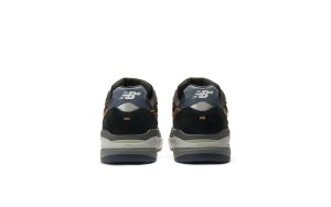 new-balance-numeric NM933MLT