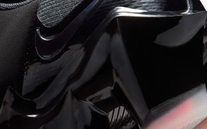 nike-sneaker HQ2412-001