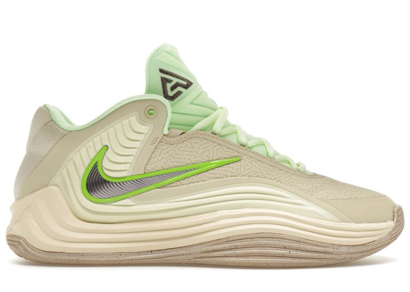 nike-giannis-freak-7 II5250-200