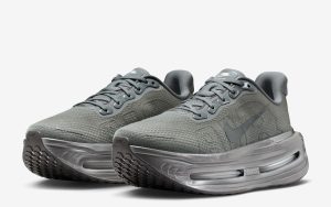 nike-vomero-premium IR1988-084