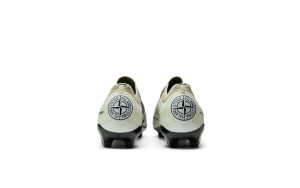 new-balance-sneaker UF1F5TY