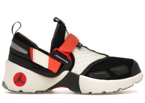 Jordan Trunner LX Rare Air (IM6531-001)